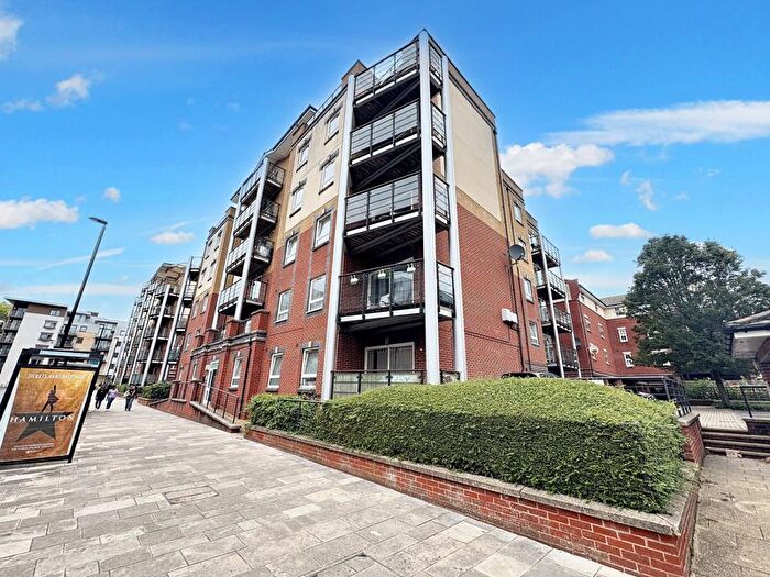 2 Bedroom Flat For Sale In Briton Street, Southampton, SO14