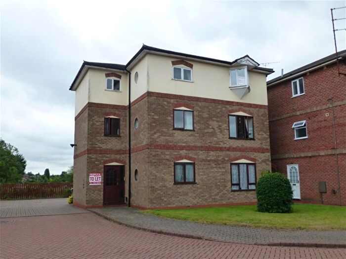 2 Bedroom Flat To Rent In Henley Court, Gainsborough, DN21