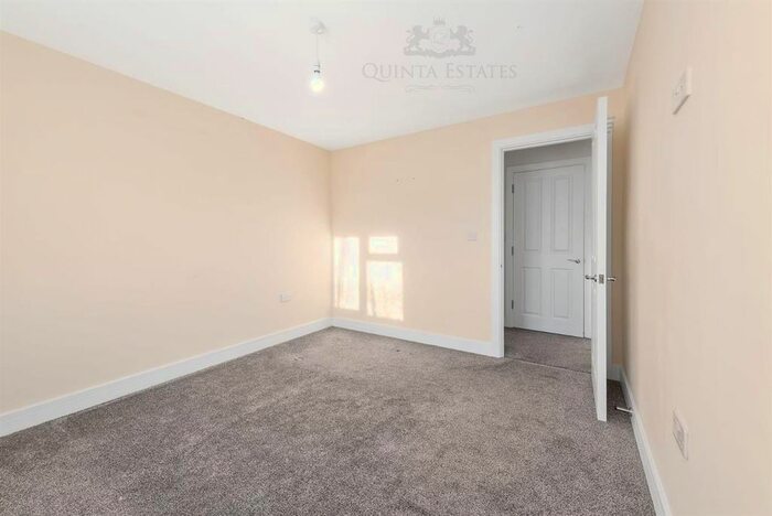 1 Bedroom Flat To Rent In Flat A, - Ongar Road, Brentwood, CM15