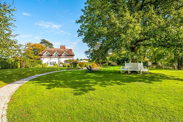 3 Bedroom House For Sale In Brookhurst Grange, Holmbury Road, Ewhurst, GU6