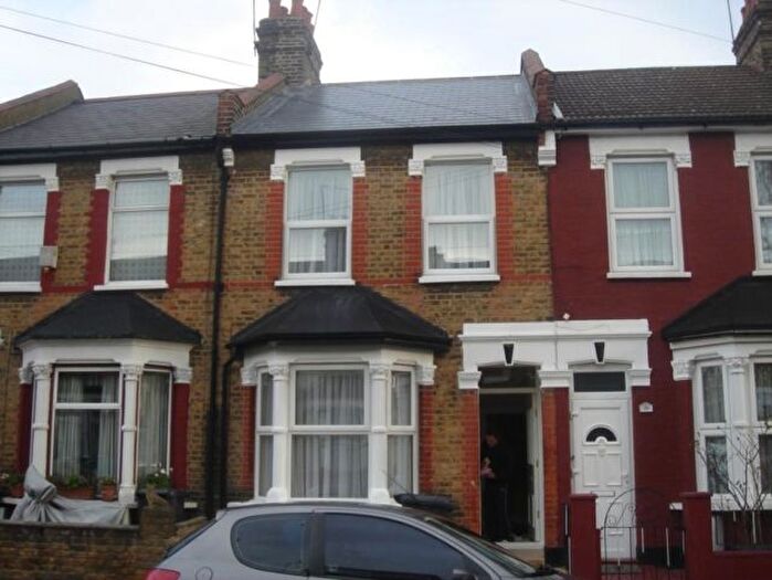 1 Bedroom Property To Rent In Clonmell Road, London, N17