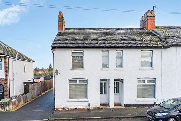 3 Bedroom End Of Terrace House For Sale In Union Street, Finedon, NN9