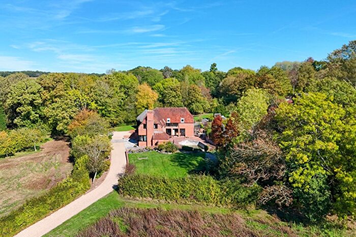 5 Bedroom Detached House For Sale In Michelmersh, Romsey, SO51
