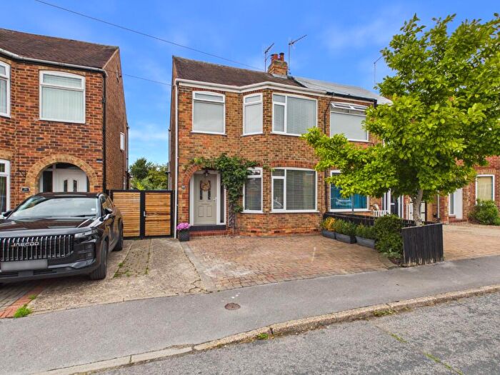 3 Bedroom Semi-Detached House For Sale In Westfield Avenue, Beverley, HU17