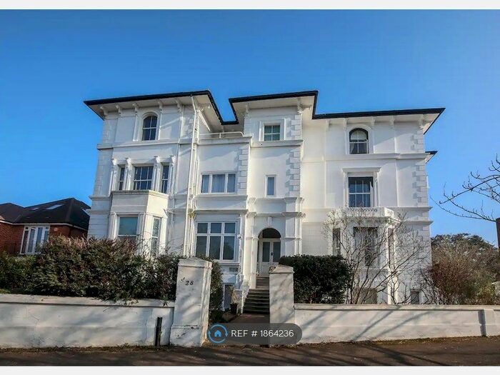 2 Bedroom Flat To Rent In Portsmouth Road, Kingston Upon Thames, KT1