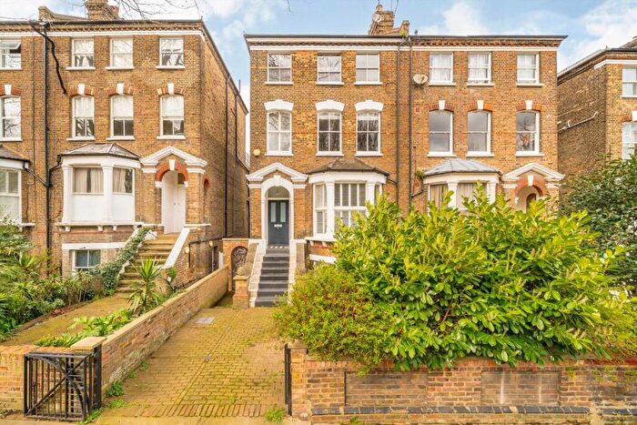 6 Bedroom Semi Detached House For Sale In Hartham Road, Hillmarton Conservation Area, N7