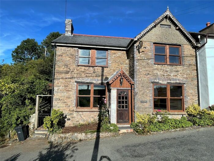 3 Bedroom Semi-Detached House For Sale In Staylittle, Llanbrynmair, Powys, SY19