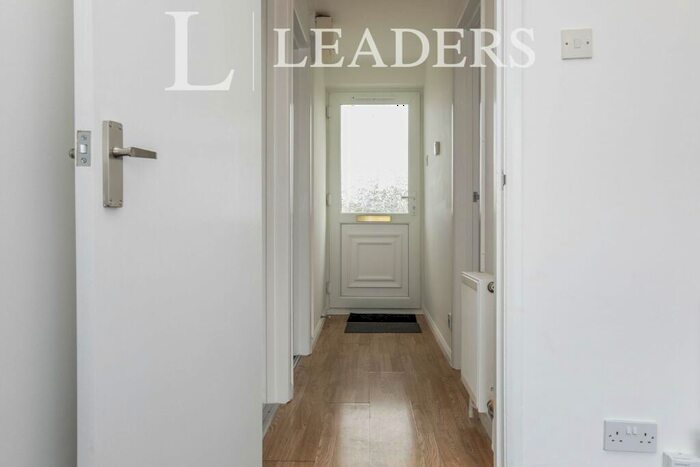 2 Bedroom Apartment To Rent In Beach Station Road, Felixstowe, IP11
