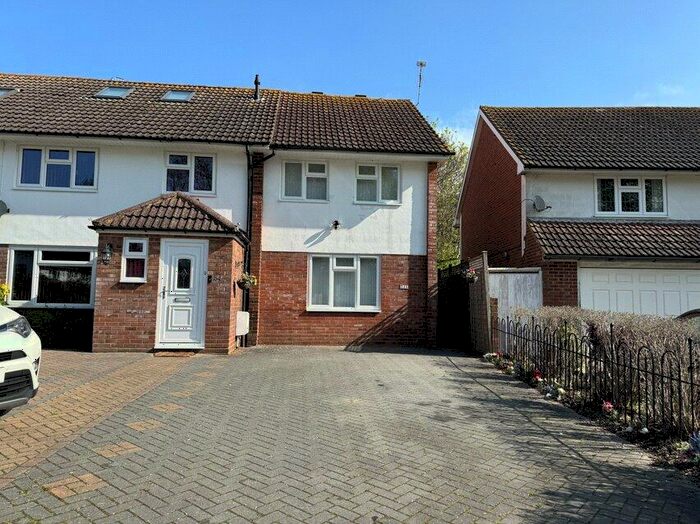 1 Bedroom End Of Terrace House To Rent In Langley Drive, Crawley, West Sussex, RH11