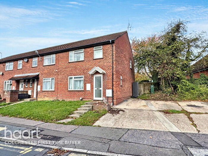 3 Bedroom End Of Terrace House For Sale In Forest Road, Colchester, CO4