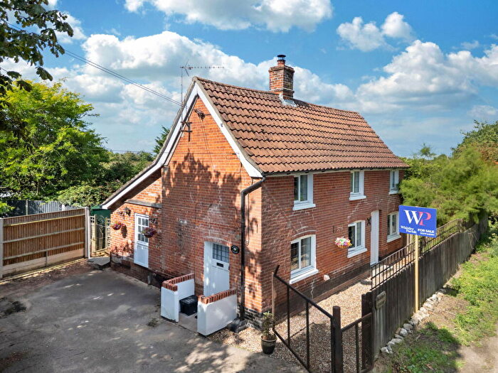 3 Bedroom Cottage For Sale In Langton Green, Eye, IP23