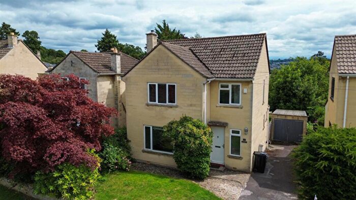 3 Bedroom House To Rent In Purlewent Drive, Bath, BA1