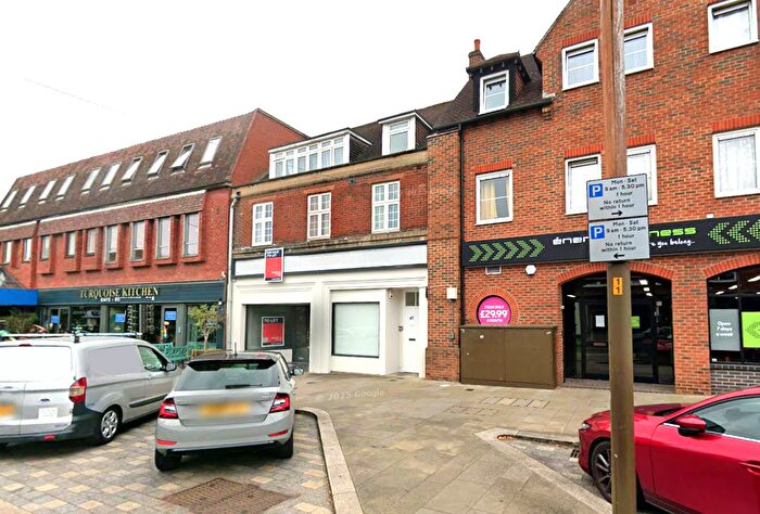 3 Bedroom Flat To Rent In Eastcheap, Letchworth Garden City, SG6