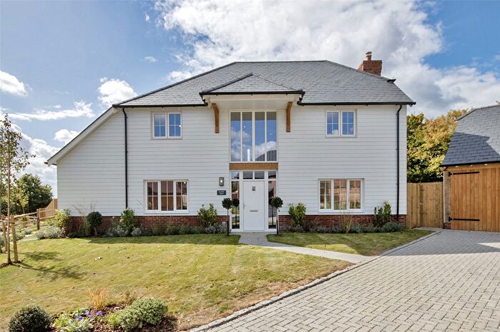 4 Bedroom Detached House For Sale In The Emmetts - Cranbrook Road, Frittenden, Kent, TN17