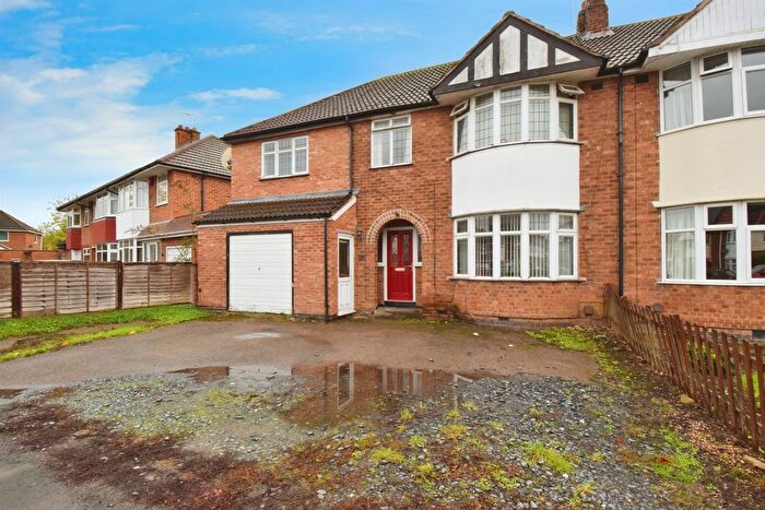 5 Bedroom Semi Detached House For Sale In Hillsborough Road, Glen Parva, Leicester, LE2