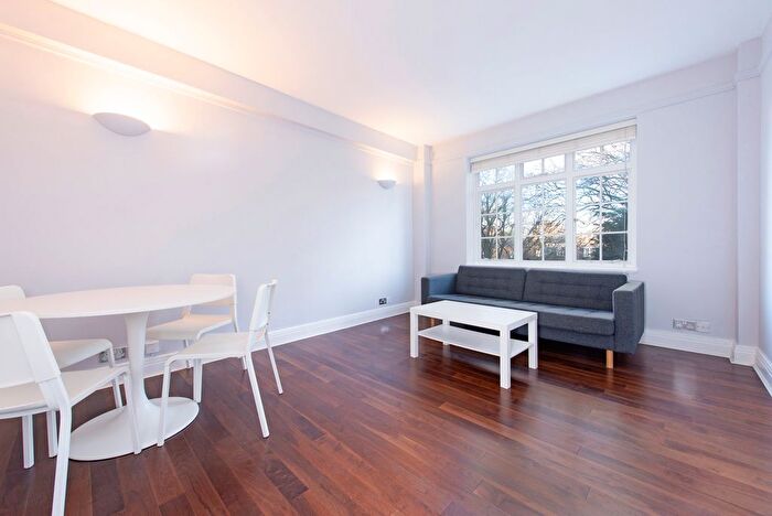 2 Bedroom Flat To Rent In Florence Court, Maida Vale, London, W9