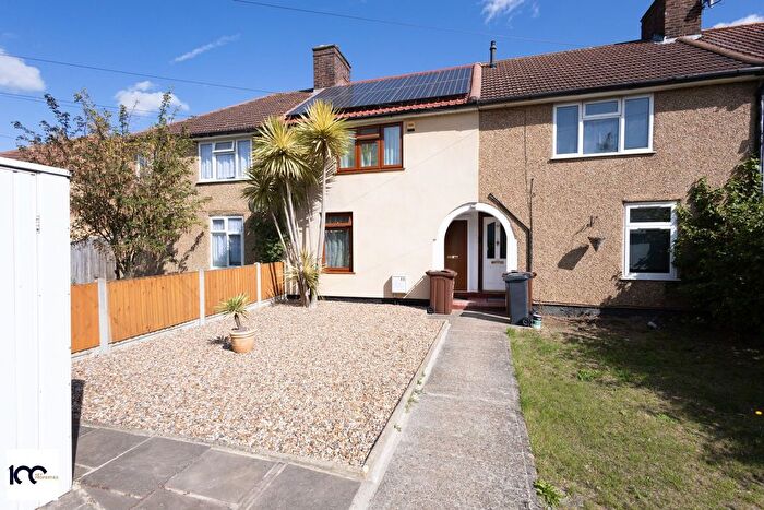 2 Bedroom Terraced House For Sale In Keppel Road, Dagenham, RM9