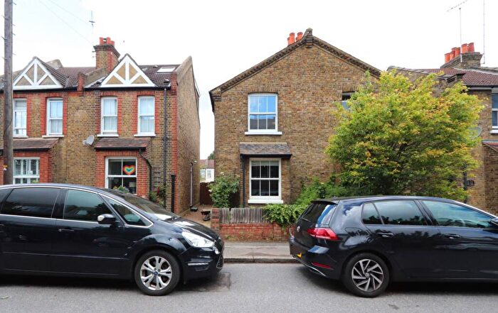 2 Bedroom Semi-Detached House To Rent In Dunbar Road, New Malden, KT3