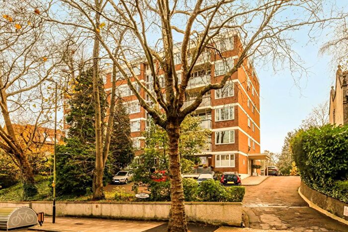 2 Bedroom Flat To Rent In Shepherds Hill, Highgate, N6