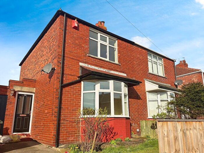 2 Bedroom Semi-Detached House To Rent In Links Road, Tynemouth, North Shields, NE30