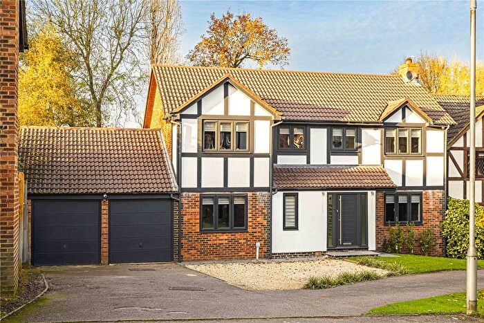 4 Bedroom Detached House For Sale In Highfields, Love Lane, Kings Langley, Hertfordshire, WD4