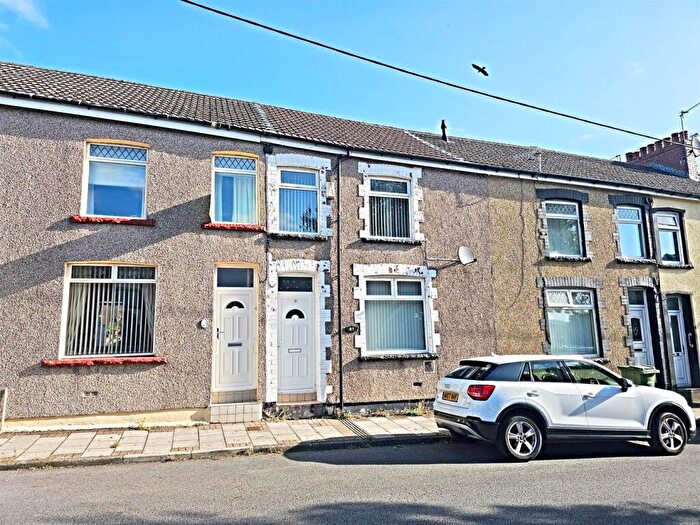 3 Bedroom Terraced House For Sale In West Street, Bargoed, CF81