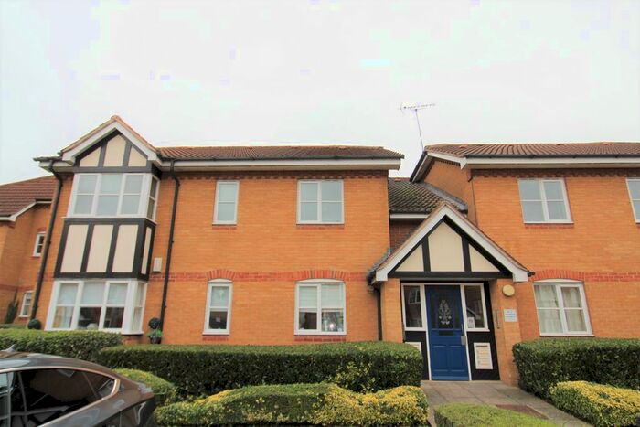 1 Bedroom Flat To Rent In Redwood Gardens, London, E4