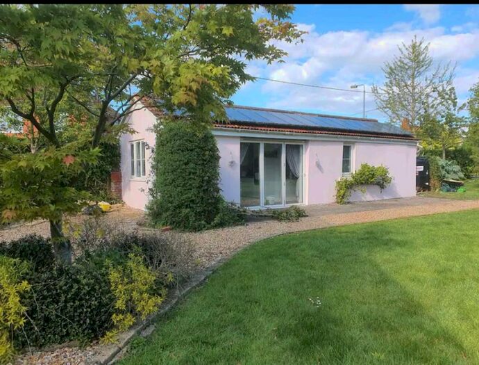 1 Bedroom Flat To Rent In Dursley Road, Heywood, Westbury, BA13