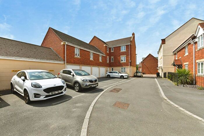 2 Bedroom Apartment For Sale In Dorney Road, Swindon, SN25