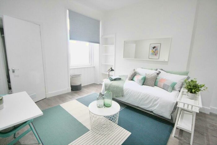 Studio To Rent In Caledonian Road, Wishaw, North Lanarkshire, ML2