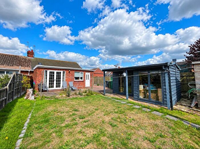 2 Bedroom Semi-Detached Bungalow For Sale In Bradwell, NR31