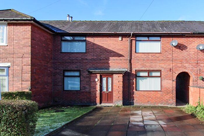 3 Bedroom Semi-Detached House For Sale In Verdun Crescent, Rochdale, OL11