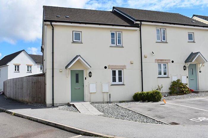 3 Bedroom Semi Detached House For Sale In Chivilas Road, Camborne, Cornwall, TR14