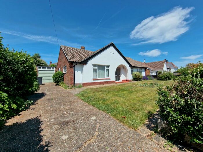 3 Bedroom Bungalow To Rent In Park Road, Hayling Island, PO11