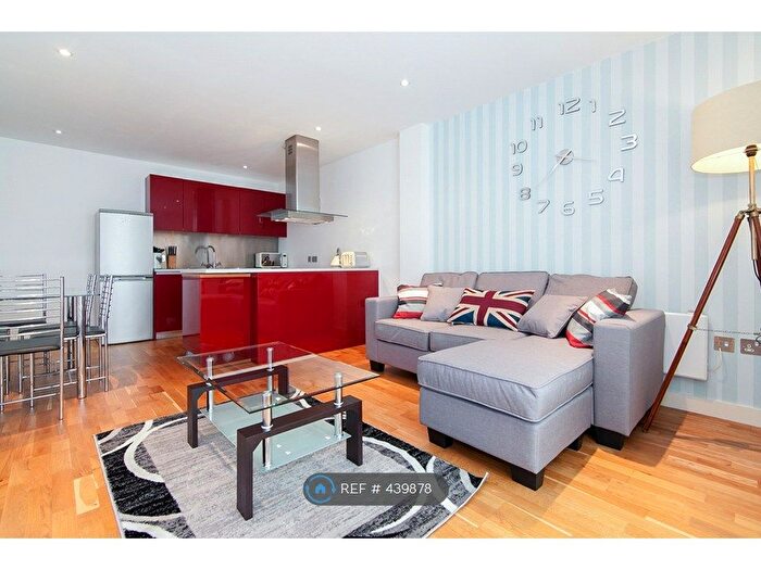 2 Bedroom Flat To Rent In Brewer Street, Manchester, M1