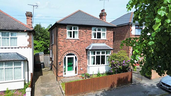 3 Bedroom Detached House For Sale In Hereford Road, Woodthorpe, Nottingham, NG5