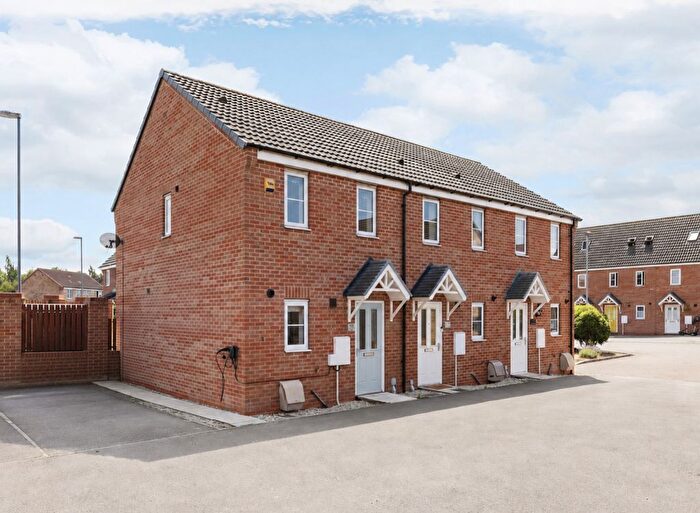 2 Bedroom End Of Terrace House For Sale In Fir Tree Close, Selby, North Yorkshire, YO8