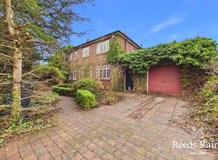 5 Bedroom Detached House For Sale In Kensington Park, Bangor, BT20