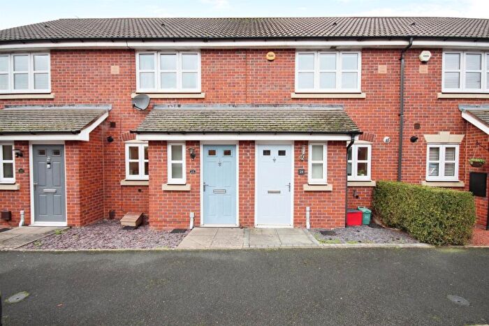 2 Bedroom Terraced House For Sale In Swan Meadow, Warwick, CV34