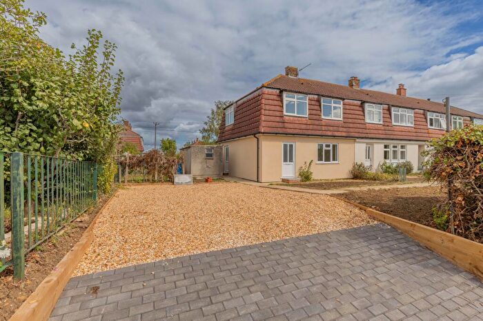 3 Bedroom Semi-Detached House To Rent In Rodbourne Road, Corston, SN16