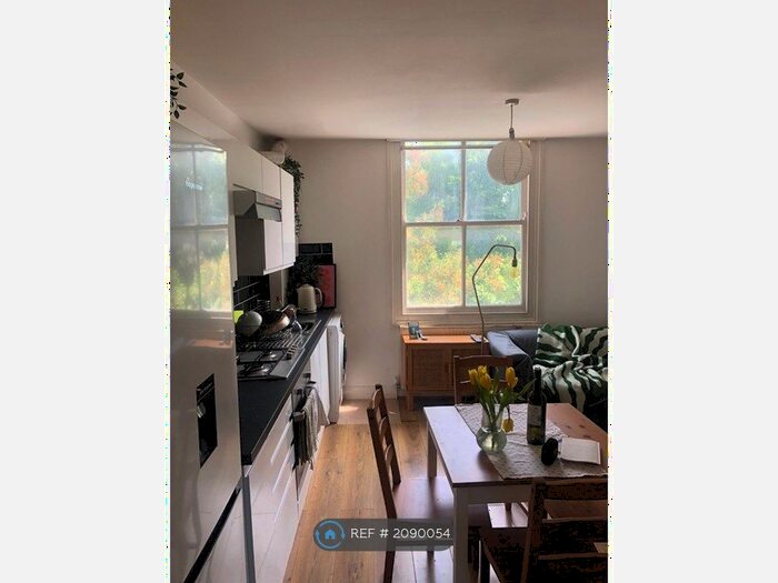 2 Bedroom Flat To Rent In Stockwell Road, London, SW9