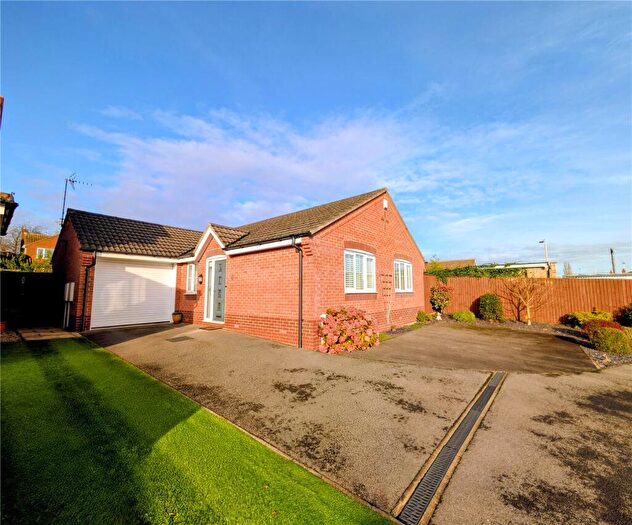 2 Bedroom Bungalow For Sale In Hanover Close, Forest Town, Mansfield, NG19