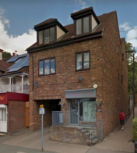 1 Bedroom Flat To Rent In Lower Road, Chorleywood, Rickmansworth, WD3