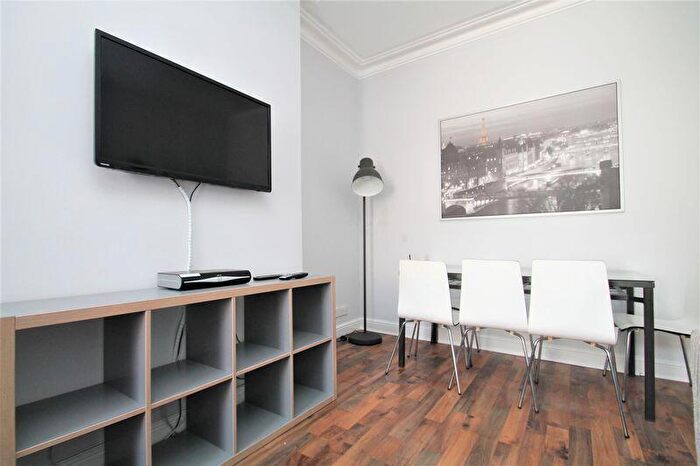 6 Bedroom Terraced House To Rent In Cheltenham Terrace, Newcastle Upon Tyne, NE6