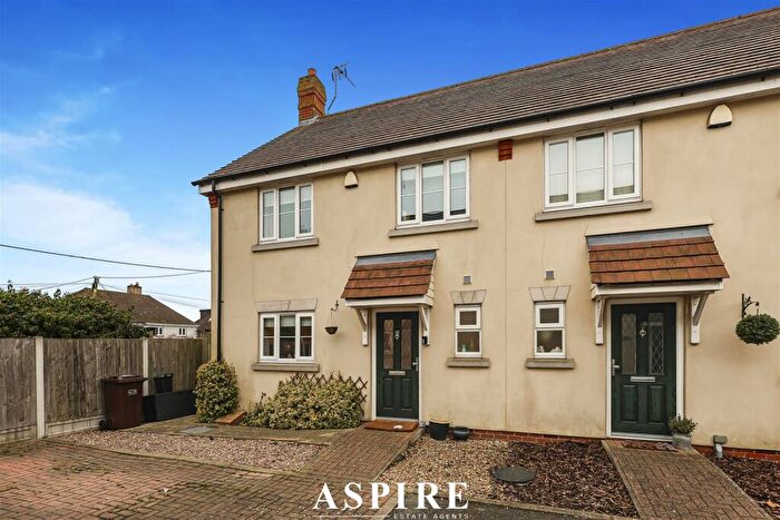 4 Bedroom Semi Detached House For Sale In Video Presentation Inside - Scrub Lane Mews, Benfleet, SS7