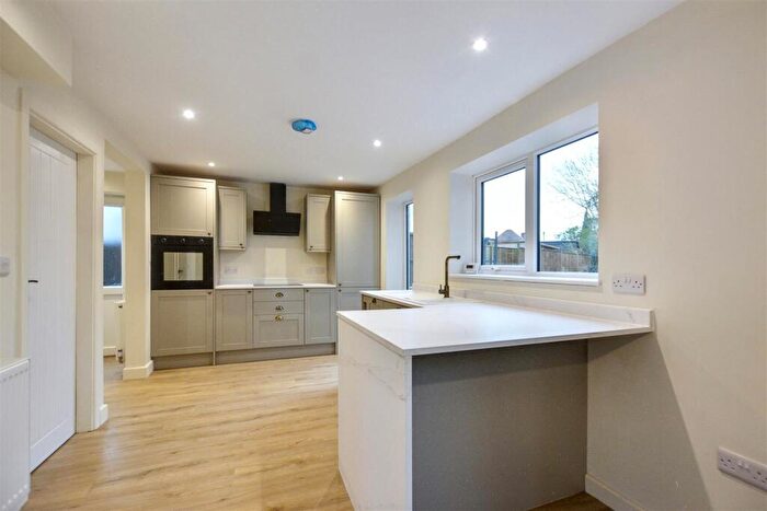 4 Bedroom Semi-Detached House For Sale In Borlace Crescent, Stapleford, Nottingham, NG9