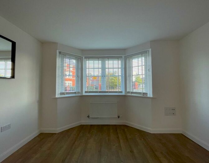 2 Bedroom Flat To Rent In Martell Drive, MK42