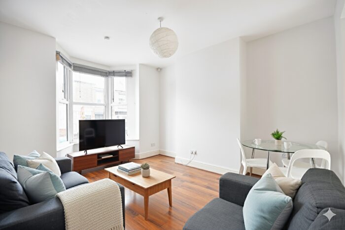 3 Bedroom Terraced House To Rent In Onslow Road, Sheffield, S11