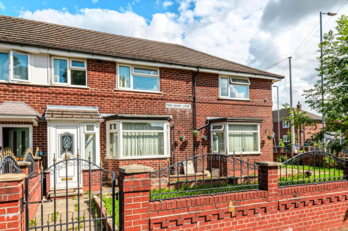 5 Bedroom Semi-Detached House To Rent In Pink Bank Lane, Manchester, M12