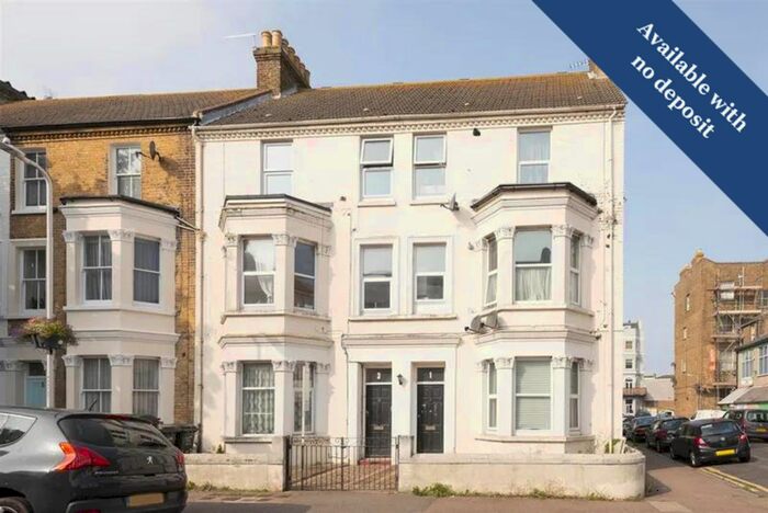 1 Bedroom Flat To Rent In - Gordon Road, Cliftonville, CT9